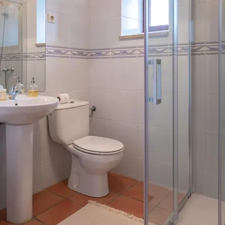 بيت للعطل Portas Da