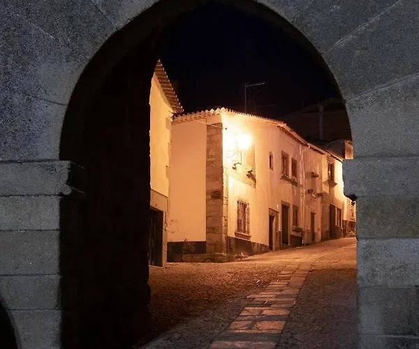 Portas Da ميراندا دو دورو